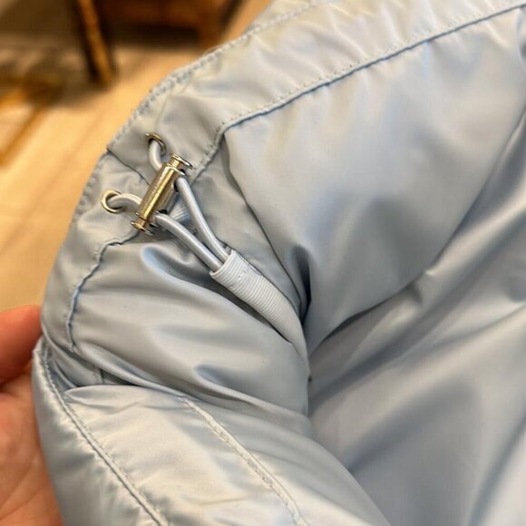 NEW! NWT! Tory Burch Classic Down Puffer Jacket -Women Light Sky Blue -Only L - Picture 8 of 9